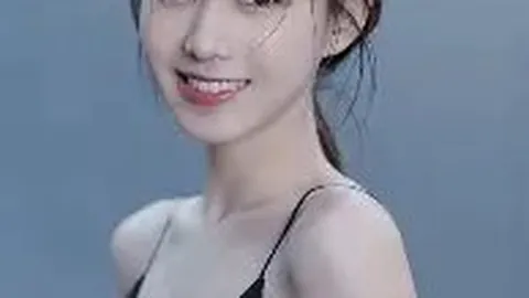 “阿尔特塔深情寄语默特萨克新征程：愿你前程似锦！球队雄心勃勃，瞄准重量级奖杯荣耀归来！”